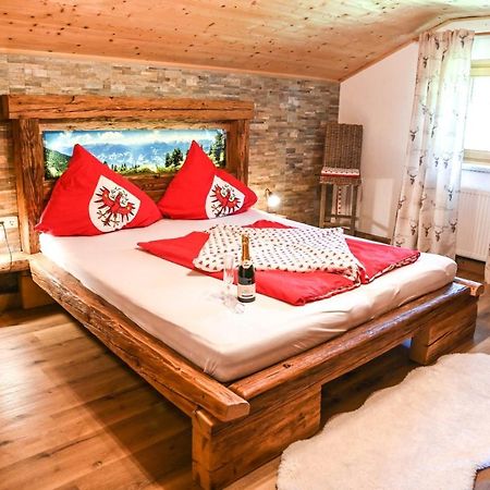 Ferienhaus Schneiderhaeusl Zillertal Stummerberg 外观 照片