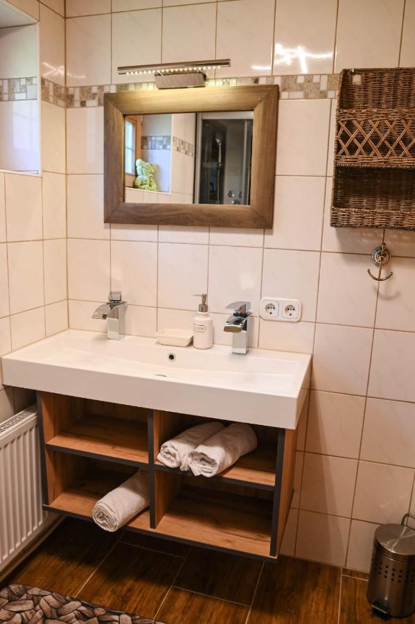Ferienhaus Schneiderhaeusl Zillertal Stummerberg 外观 照片