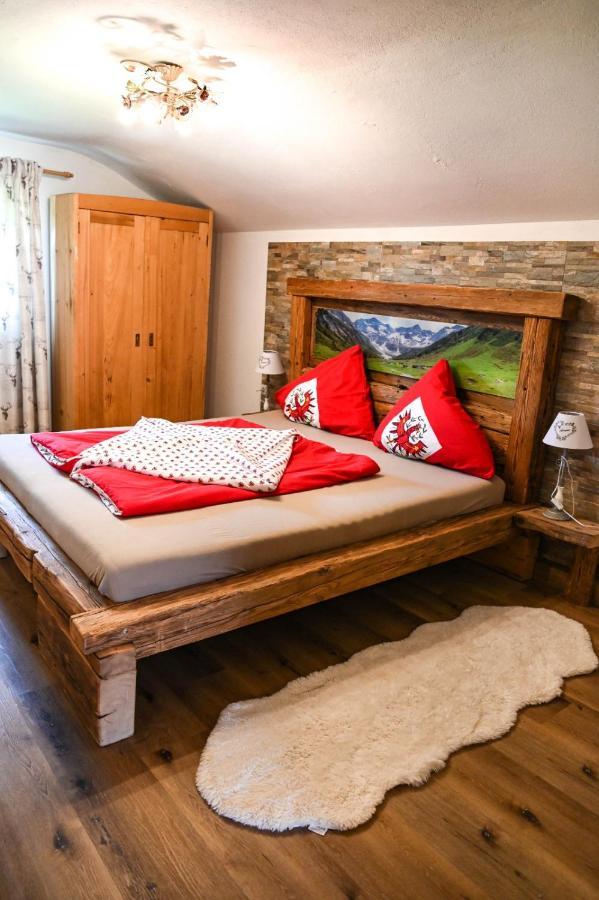 Ferienhaus Schneiderhaeusl Zillertal Stummerberg 外观 照片