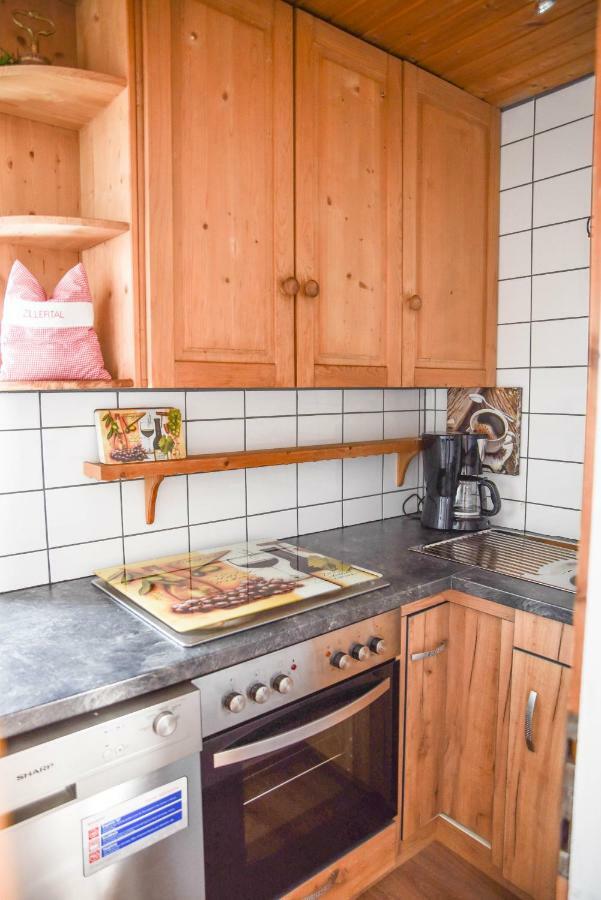 Ferienhaus Schneiderhaeusl Zillertal Stummerberg 外观 照片