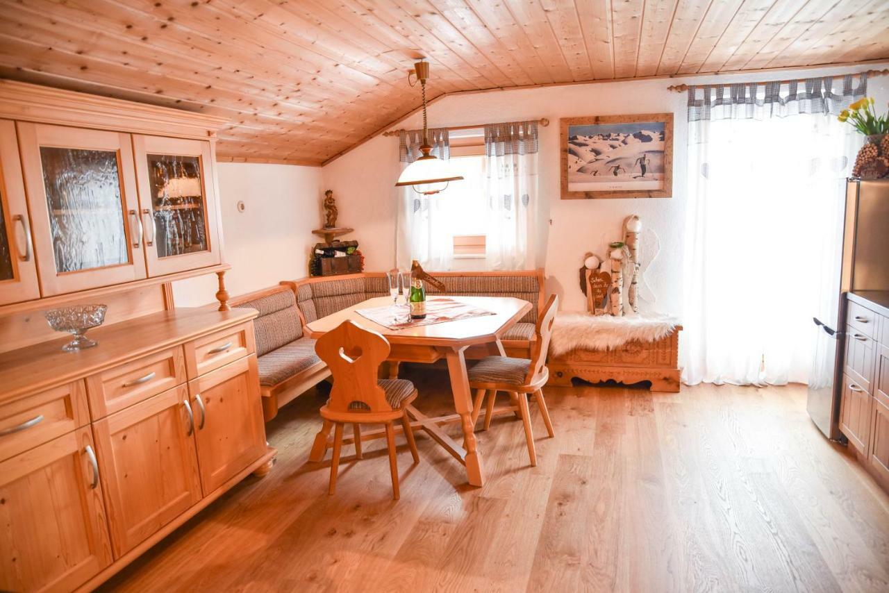 Ferienhaus Schneiderhaeusl Zillertal Stummerberg 外观 照片
